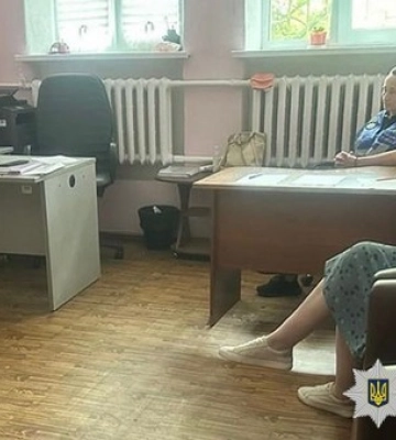 В Киеве подросток ударил беспомощного пенсионера: что говорят в полиции