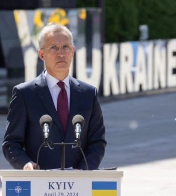 Генсек НАТО: Україна може знищувати ракетні установки, якими РФ обстрілює Харків