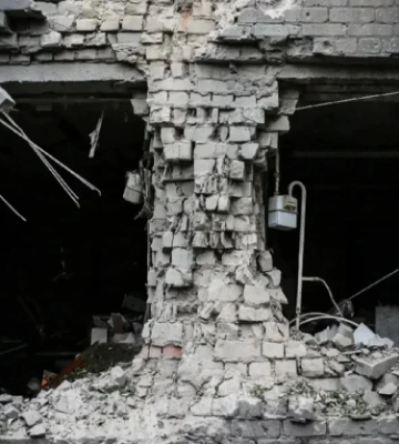 Під час повторного обстрілу Херсону поранення отримали двоє рятувальників