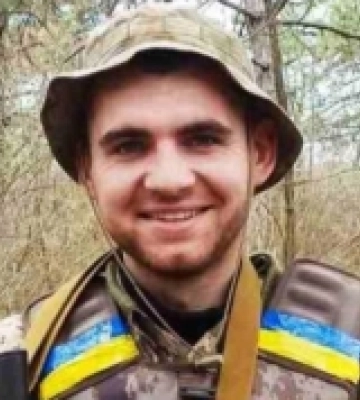 «На щиті» повертається загиблий на Донеччині воїн з Одеської області Володимир Сербул
