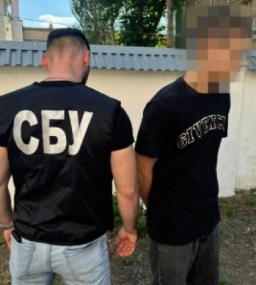 СБУ та Нацполіція затримала ділків, які виготовляли фіктивні довідки для ухилянтів на Миколаївщині