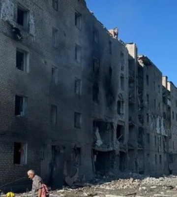 Окупанти вдарили по Селидовому, 6 людей дістали поранення, серед них - двоє дітей. ФОТОрепортаж