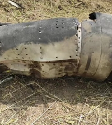 На Николаевщине обломки ракеты упали на трассу, есть раненые