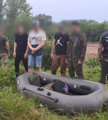Двоє мешканців Рівненщини планували перепливти Тису, аби потрапити до Румунії (ВІДЕО)