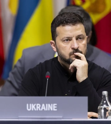 Зеленский договорился о встрече с премьером Венгрии, обсуждается встреча с президентом Польши