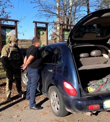 Суд виніс вирок "чорного зброяра", який скоїв два злочини на Рівненщині