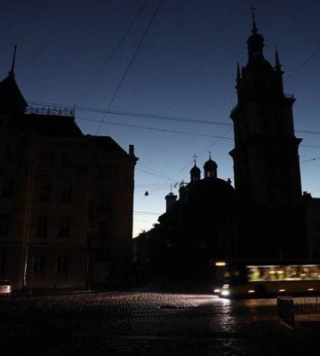 У День Конституції на Львівщині буде мало світла