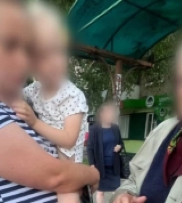 У Рівному патрульні розшукали рідних жінки, що загубилася