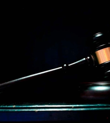 Шукала учасників “Жовтої Стрічки”: суд виніс вирок окупаційній поліціянтці з Херсонщини