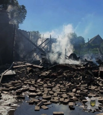 російські військові пошкодили на Сумщині телевежу та вишку мобільного зв’язку