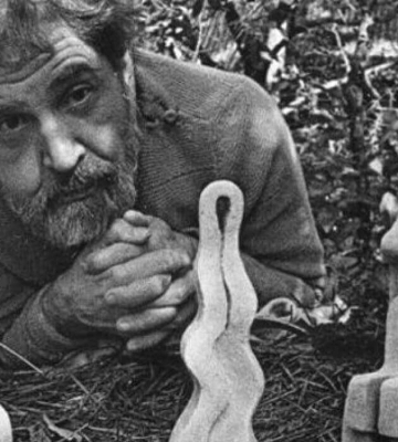 У Дніпрі відкрили пам’ятник загиблим від бомб до 100-річчя митця Вадима Сідура