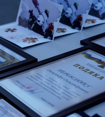 У Черкасах рятувальників нагородили відзнаками і спецзваннями до Дня Конституції (ФОТО)