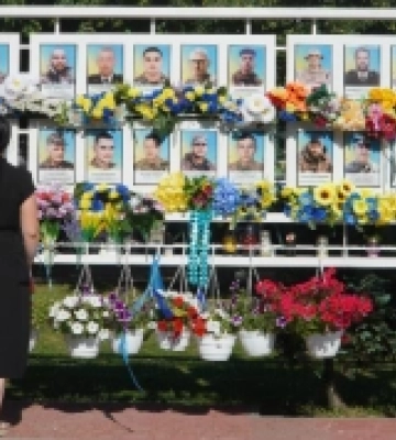 У Володимирі 33 загиблим захисникам посмертно присвоїли звання «Почесний громадянин громади»