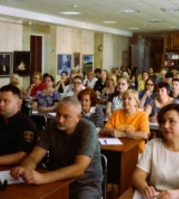 Миколаївці написали диктант до Дня Конституції України