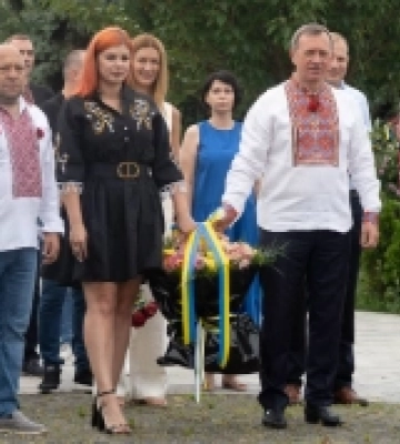 В Ужгороді відзначили День Конституції України. ФОТО