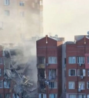 Росіяни обстріляли дев&#039;ятиповерхівку в Дніпрі: є поранені