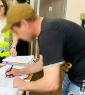 Систематически издевался над женой: киевлянину грозит до 2 лет лишения свободы