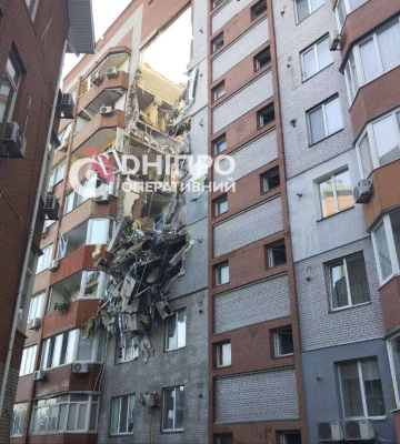 У Дніпрі стався повторний обвал будинку, в який влучила російська ракета