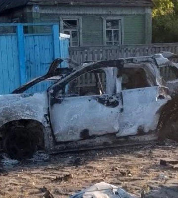 Російський дрон атакував авто поліцейських на Сумщині, є постраждалий