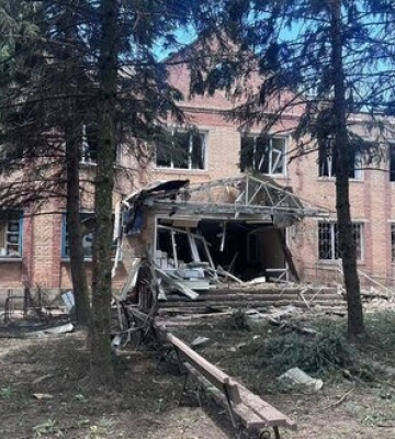 Доба на Донеччині: окупанти обстріляли 8 населених пунктів, 4 людини загинули, ще 6 - поранено. ФОТОрепортаж