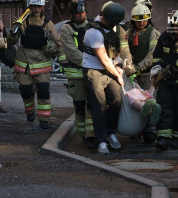 Лікарі розповіли про стан поранених внаслідок ракетного удару по Дніпру