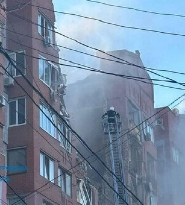 Удар по Дніпру: кількість постраждалих зросла до 13