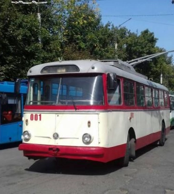 У неділю в Рівному курсуватиме безкоштовний ретро-тролейбус
