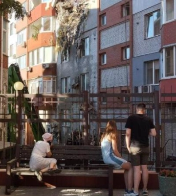 У Дніпрі на зв’язок вийшли мама і син з постраждалої від атаки багатоповерхівки