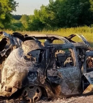 В Сумской области враг ударил дроном по авто полицейских, фото