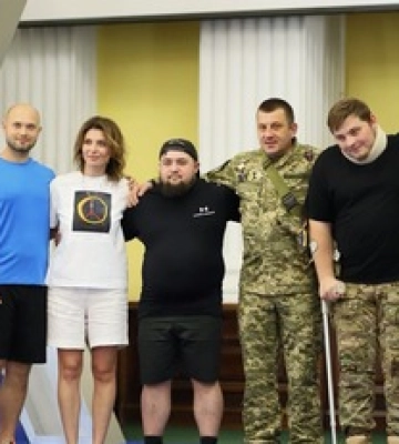 Выставка картин ветеранов ВСУ открылась в Киеве