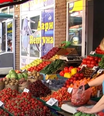 Ціни на сезонні смаколики: за скільки можна поласувати лохиною, малиною та смородиною