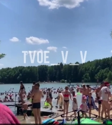 Не Світязем єдиним: в Соловичах – ніде голці впасти (відео)
