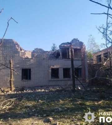 Из-за российских обстрелов вчера выгорело 16 гектаров экосистем в Херсонской области, часть пшеницы удалось спасти, - ГСЧС.&amp;hellip;