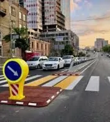В Киеве на одной из улиц на месяц ограничат движение транспорта