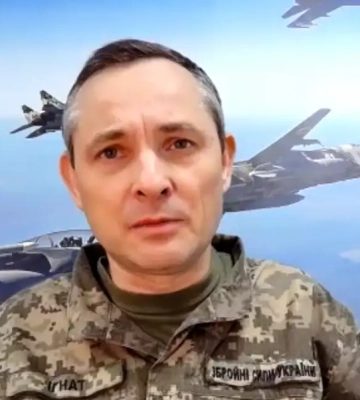 Игнат отреагировал на российский удар по украинскому аэродрому Миргород