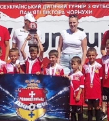 Рожищенські юні футболісти привезли нагороди з всеукраїнського турніру