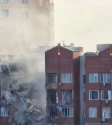 У Дніпрі під завалами понівеченого будинку знайдено тіло жінки