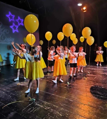 Один із найстаріших танцювальних клубів Хуста відзначив ювілей