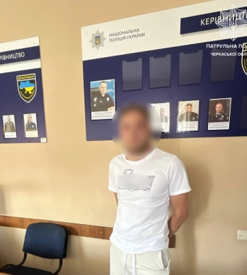 На Черкащині чоловік підробив документи на автомобіль