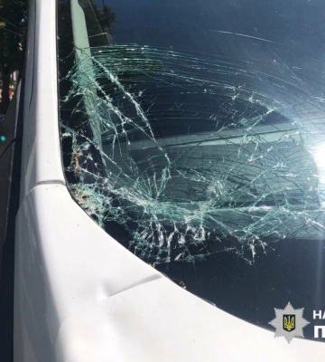 Поліцейські встановлюють обставини ДТП у центрі Одеси