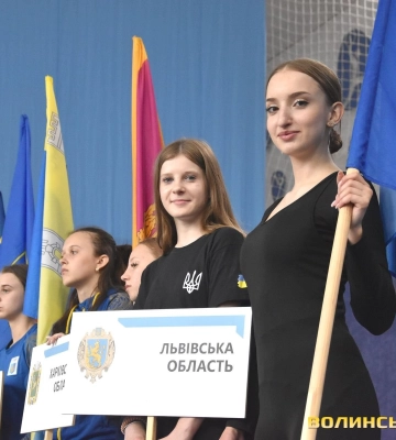 Зібрали понад 200 спортсменів: Луцьк приймає чемпіонат України з важкої атлетики. Фото