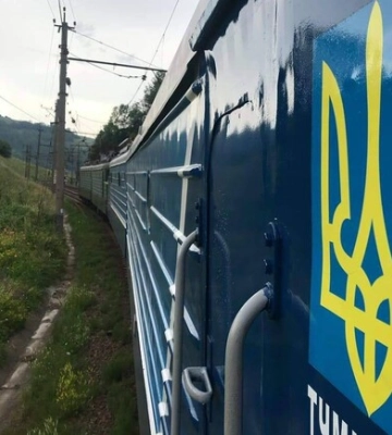 «Укрзалізниця» додає нові рейси на Одесу і Харків через сезонний попит