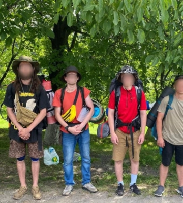 Планували потрапити до Словаччини: в горах на Закарпатті прикордонники затримали росіянина та трьох українців