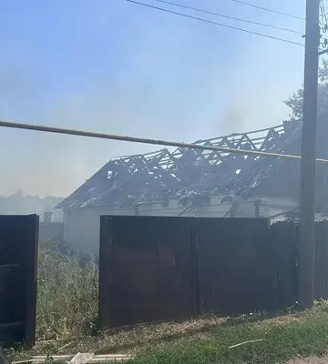 Війська РФ здійснили атаку на Селидове: є загибла, в ОВА опублікували фото наслідків