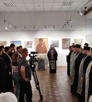 Стародавню ікону Пресвятої Богородиці вшанували в Рівному (ФОТО)