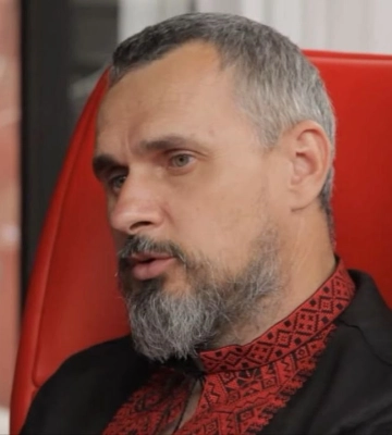 Сенцов: Україні потрібно готуватися до 10-річної війни