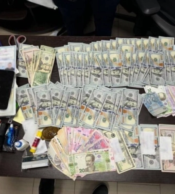 Житель Ізмаїла обіцяв за 3400 доларів посприяти у вирішенні питання щодо оновлення професійних дипломів моряка