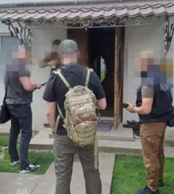 Оприлюднював в соцмережах інформацію про переміщення військового озброєння – прикарпатцю повідомлено про підозру