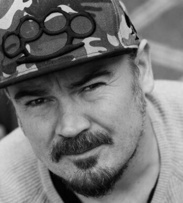 "росія має здохнути": Фагот з ТНМК став свідком жахливих руйнувань у Києві