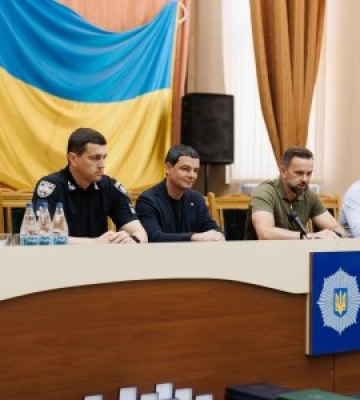 Голова Закарпатської обласної ради привітав правоохоронців з професійним святом